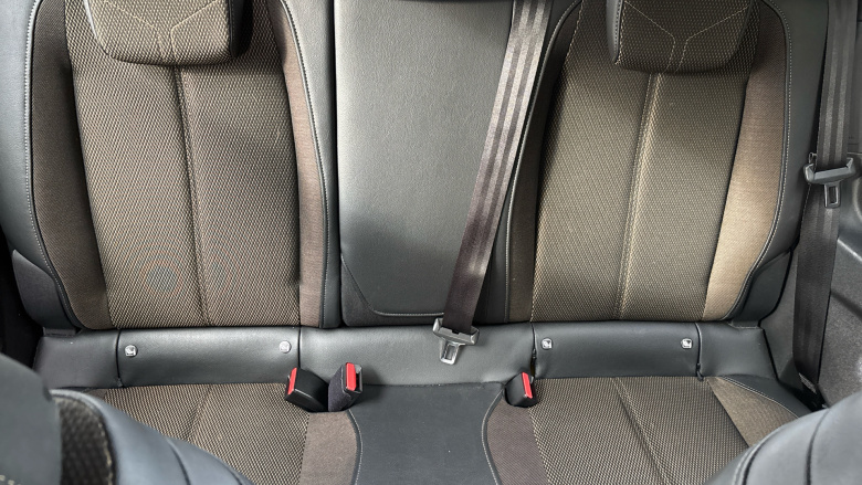 DS 3 Crossback 100kW E-TENSE Bastille 50kWh 5dr Auto Electric 